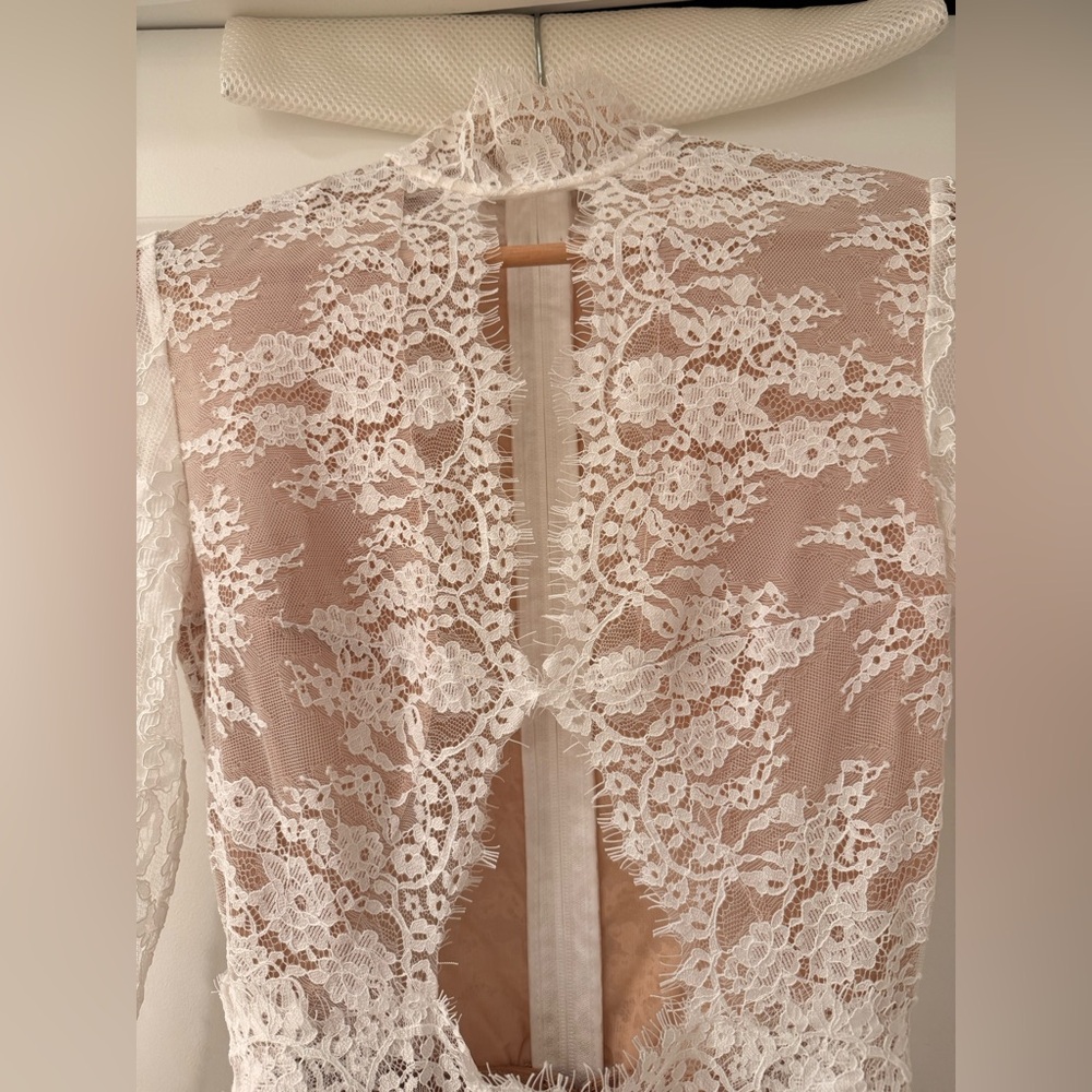 NWOT BRONX AND BANCO Eleanor Sheer Long Sleeve High Slit White Lace Wedding Gown - Picture 10 of 16